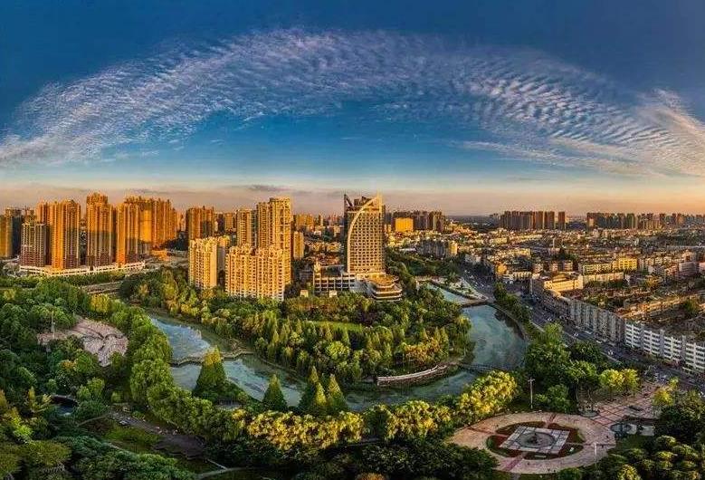 共塑對(duì)外貿(mào)易優(yōu)勢(shì)格局 四川與香港將建物流新通道