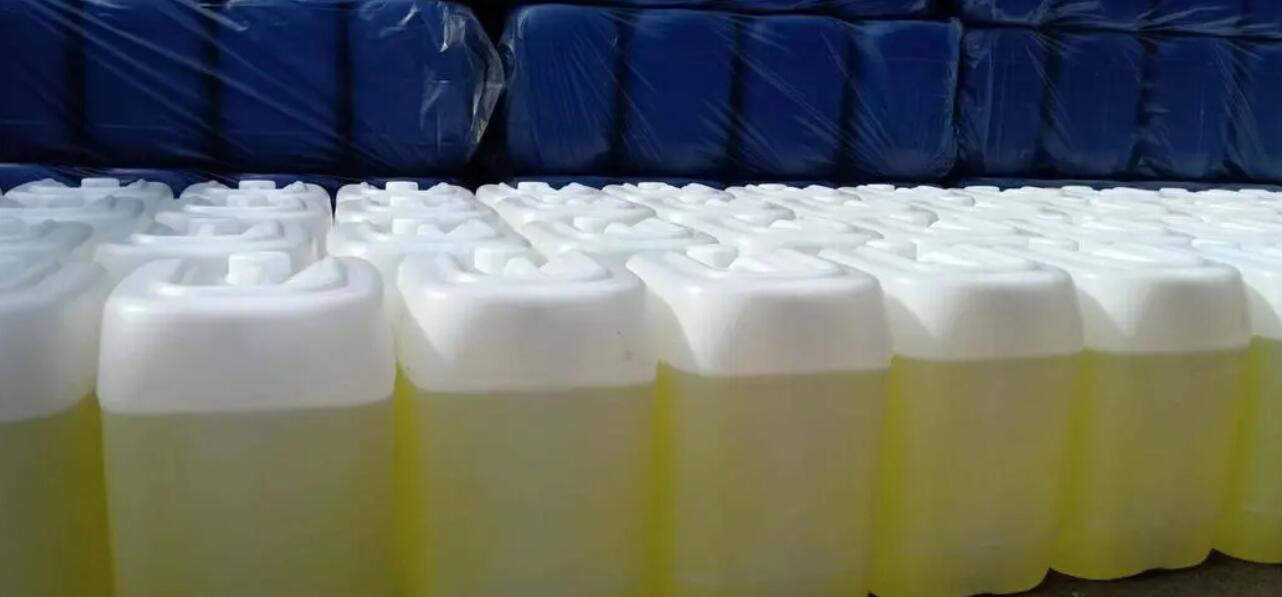 (圖:工業(yè)清洗劑)