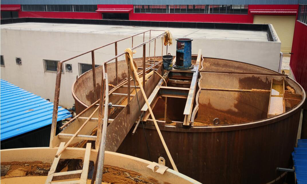 （圖：處理砂石清洗廢水場(chǎng)景）